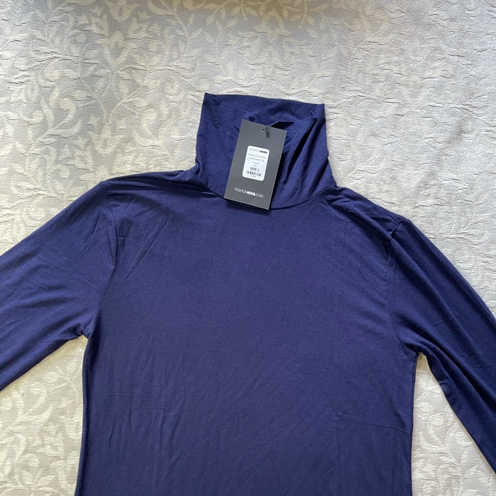 Large fashion nova blue turtle neck